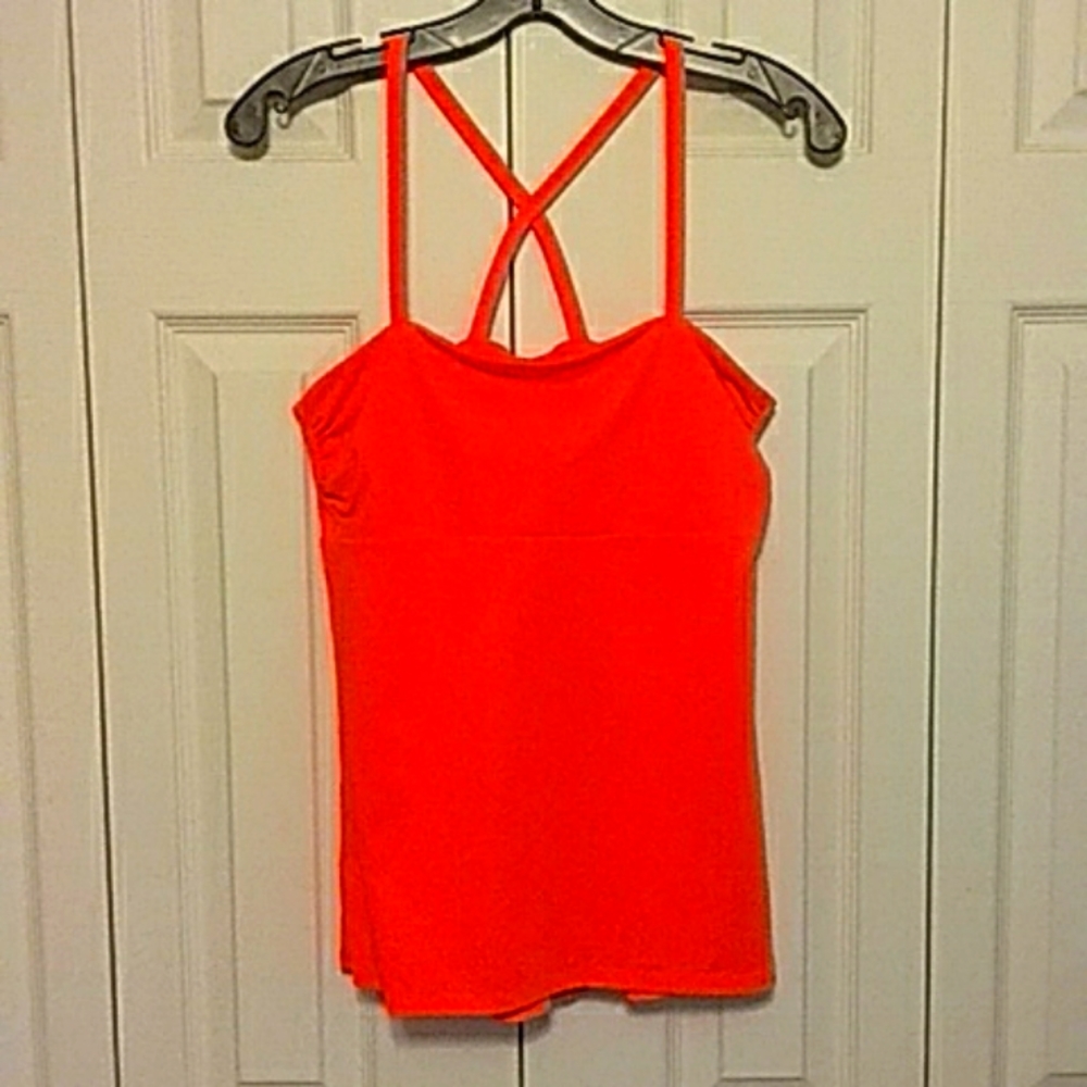 Crossback top w/ shelf bra